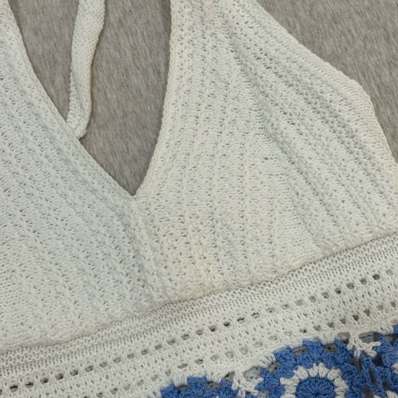 HOLISTER CROCHET BABY BLUE HALTER TOP - Picture 3 of 8